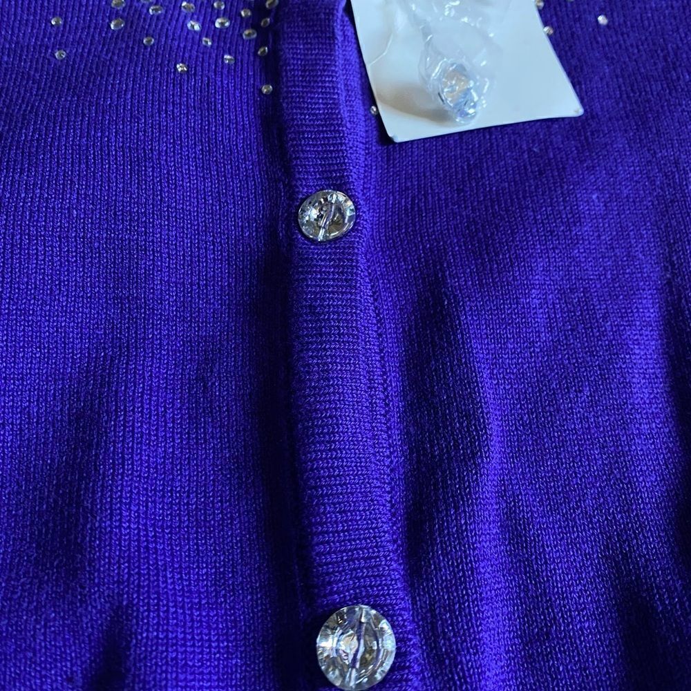 Quacker Factory Purple Rhinestone Button Front Sweater NEW Size Small - Picture 4 of 8